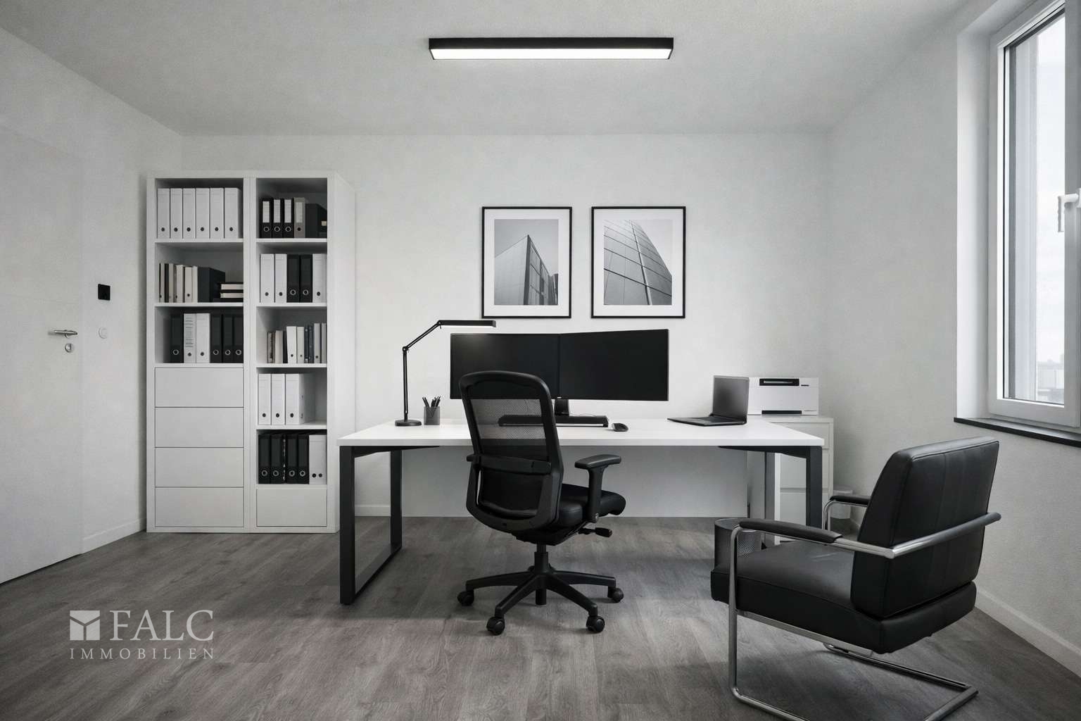 „Großzügiger Raum zur freien Gestaltung, beispielhaft als Homeoffice visualisiert.“